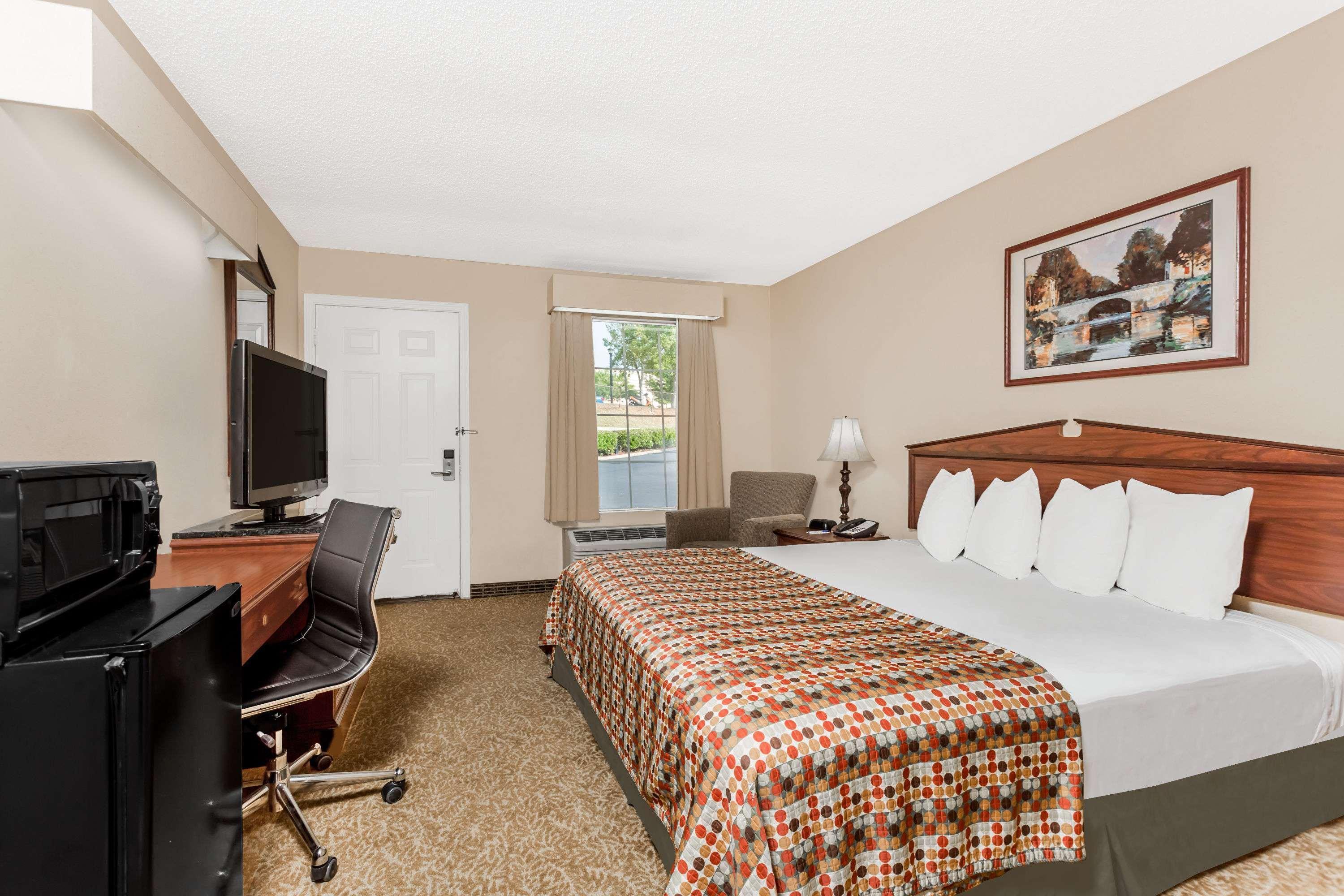 Baymont By Wyndham Anderson Clemson Hotel Luaran gambar