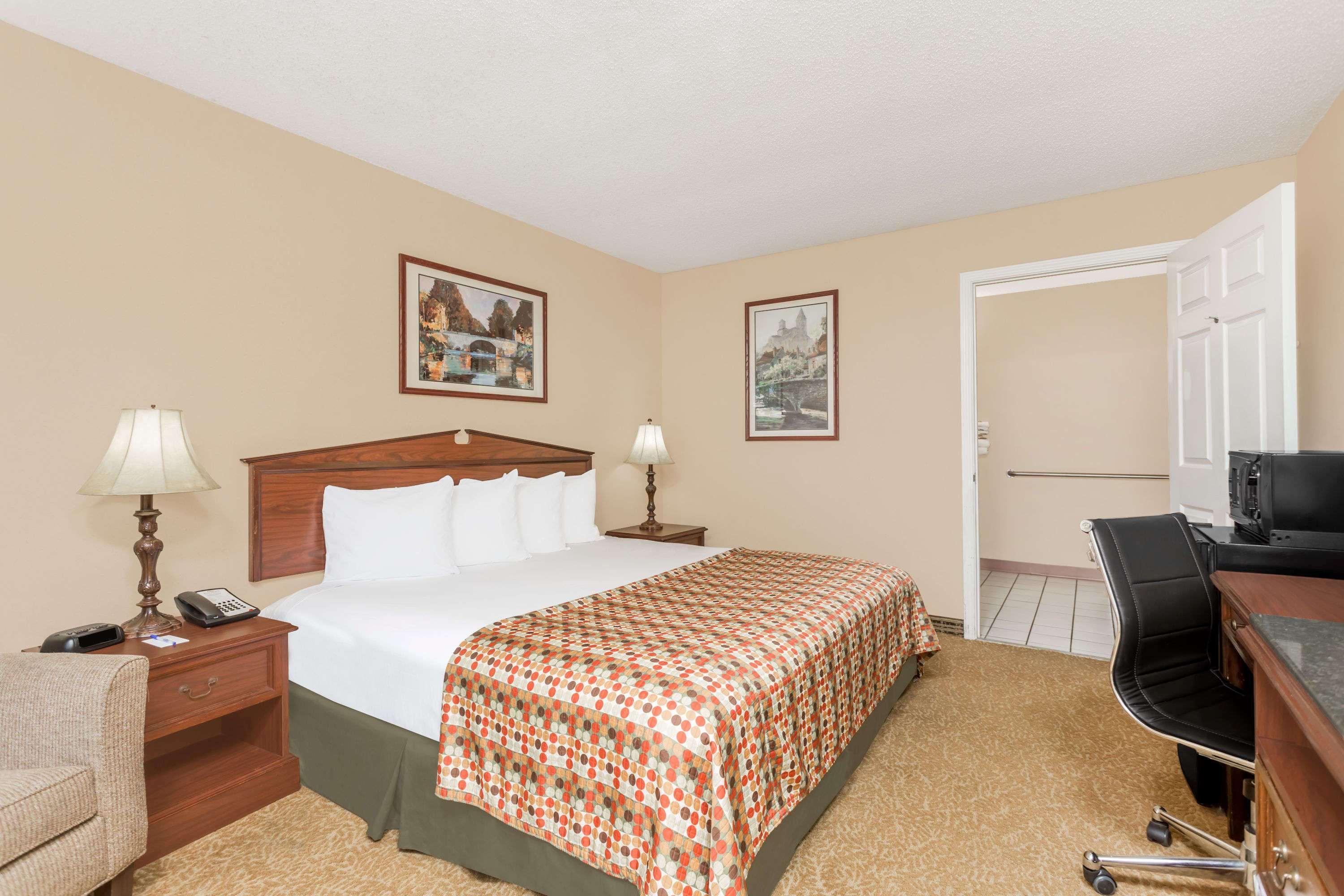 Baymont By Wyndham Anderson Clemson Hotel Luaran gambar