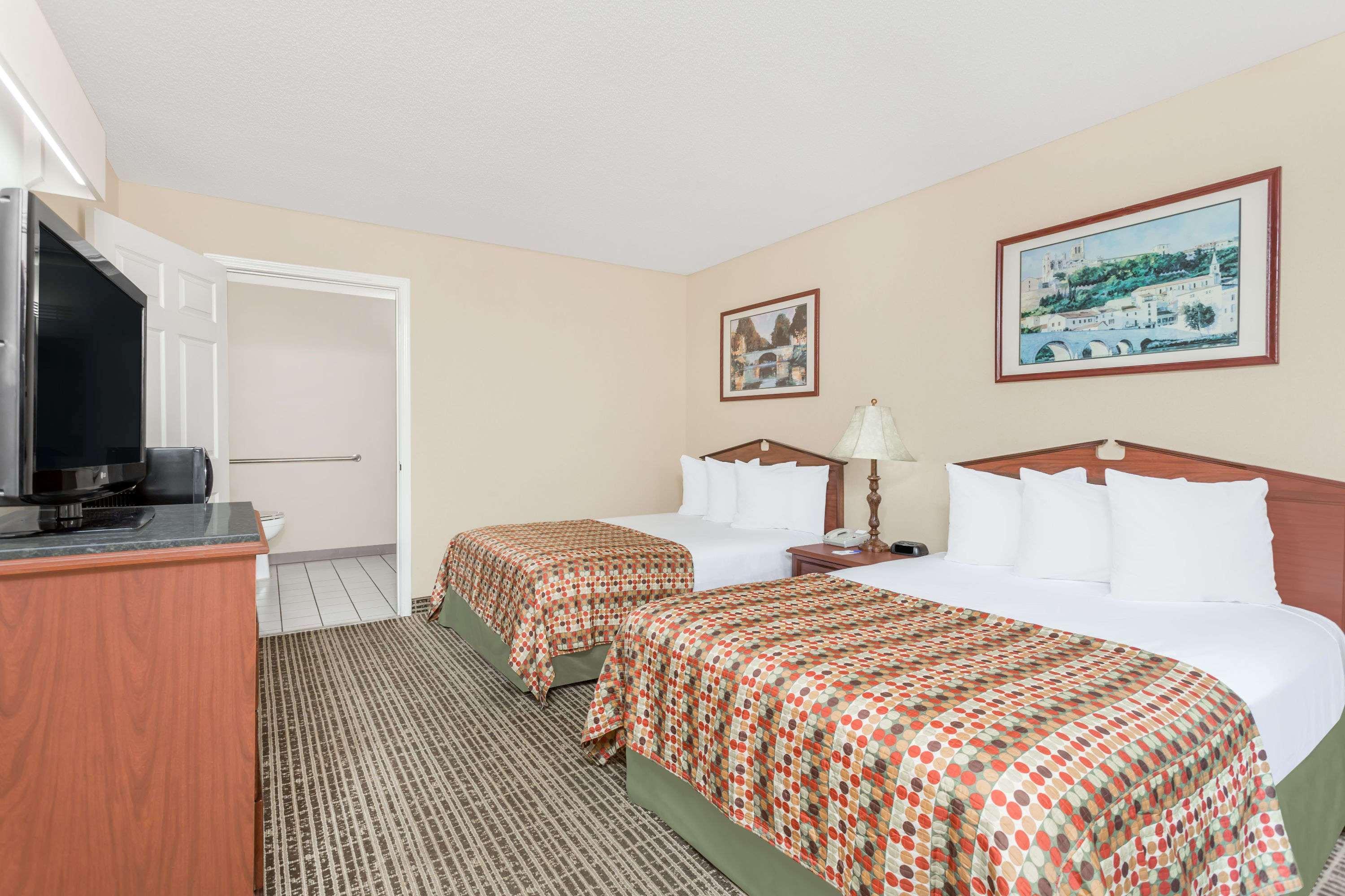 Baymont By Wyndham Anderson Clemson Hotel Luaran gambar